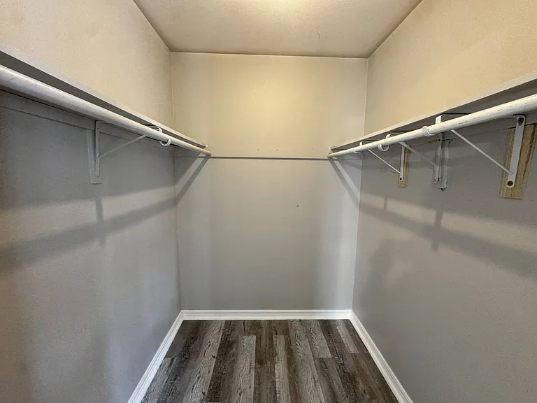5507 Hooper Dr — Photo 30