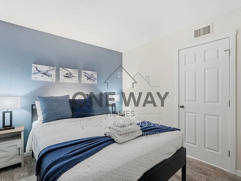 630 E Jensen St #104 — Photo 26