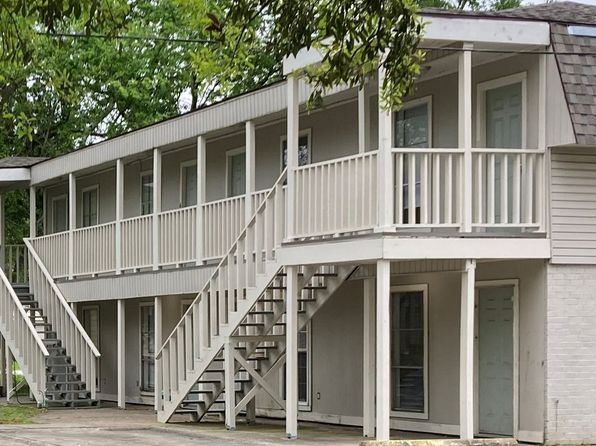 100 McArthur St #3