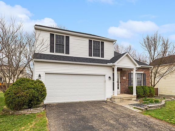 2nd image of 1870 Pine Grove Pl