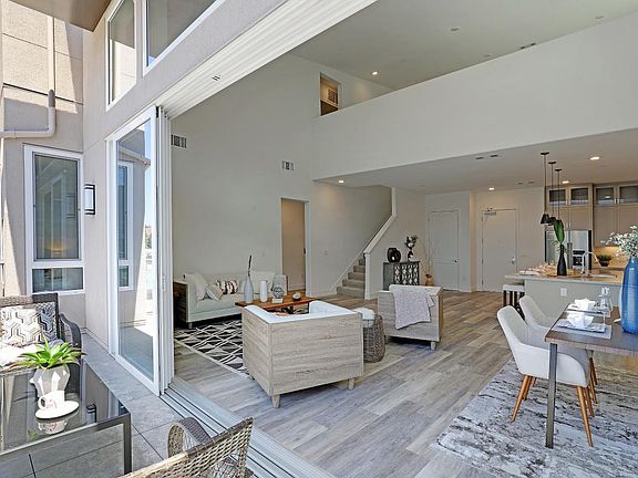 4th image of 45158 Tom Blalock Way #304