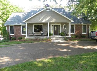 134 Fairways Dr, Hendersonville, TN 37075