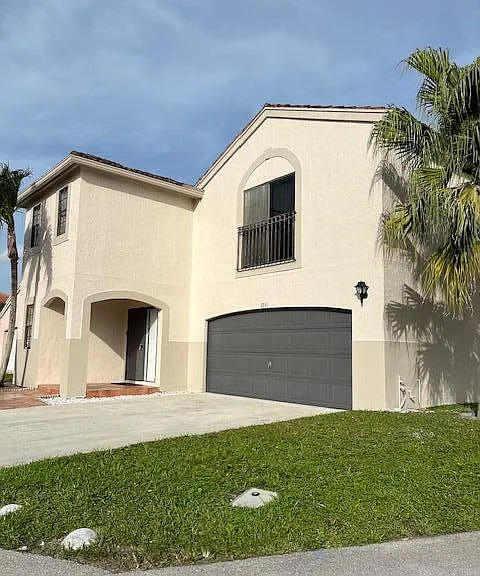 1731 Shoreside Cir — Photo 2