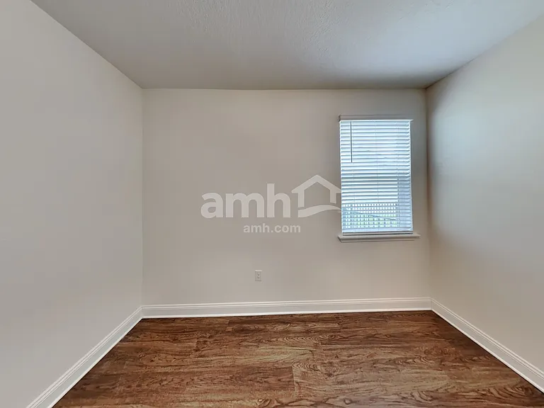 2993 Hill Valley Ln — Photo 16