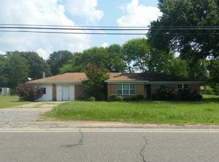 425 S Central St, Hallsville, TX 75650