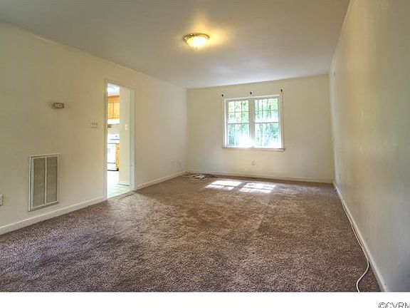 2nd image of 4907 Tandem Dr