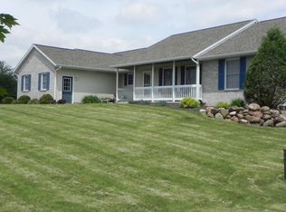 462 Kilgore Rd, Dixon, IL 61021