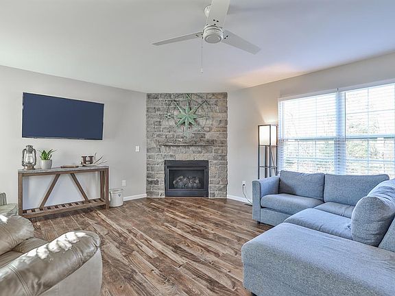 5th image of 25155 Cider Circle Dr