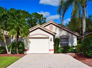 2253 Carnaby Ct, Lehigh Acres, FL 33973