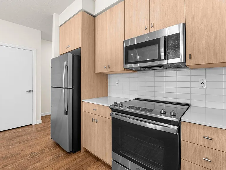 Meritage West — Photo 13
