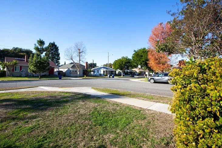 5848 Oliva Ave #GUESTHOUSE — Photo 14