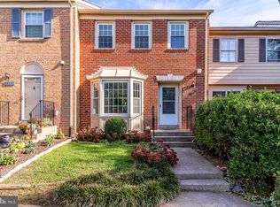 9911 Whitewater Dr, Burke, VA 22015