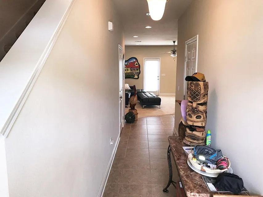 3 bed, 2.5 bath, 1544 sqft, $1,925 — Photo 2