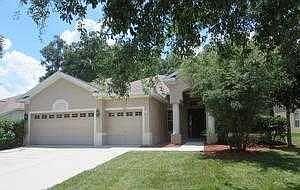 EXTERIOR FRONT VIEW
