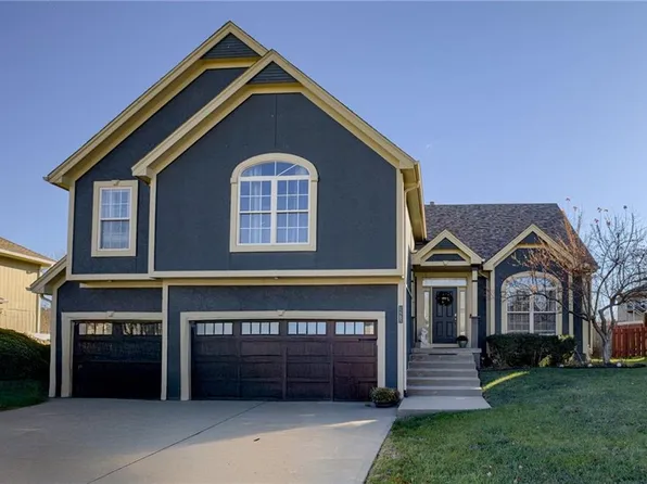12285 NW Churchill Downs, Platte City, MO 64079