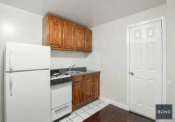 Rented by Bond New York