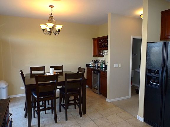 4th image of 94 Village Station Ln