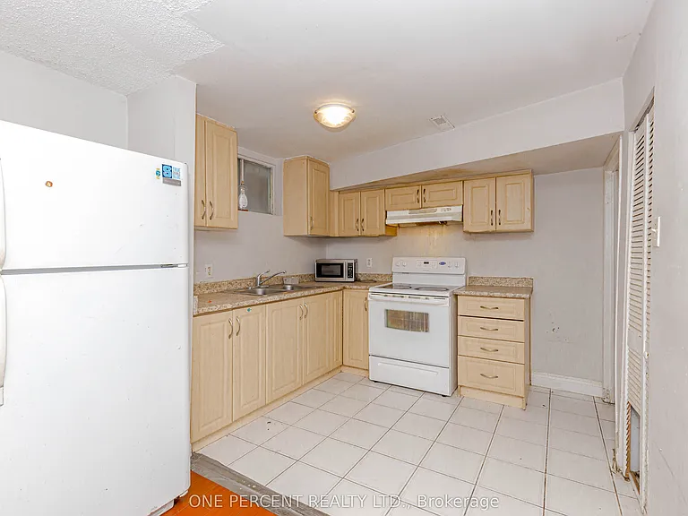 52 Timberlane Dr #BASEMENT — Photo 8
