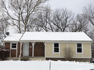 209 SW 27th St, Blue Springs, MO 64015