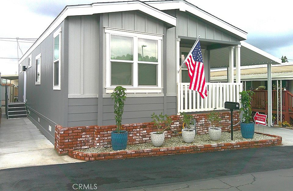 1st image of 1020 Bradbourne Ave Space 22