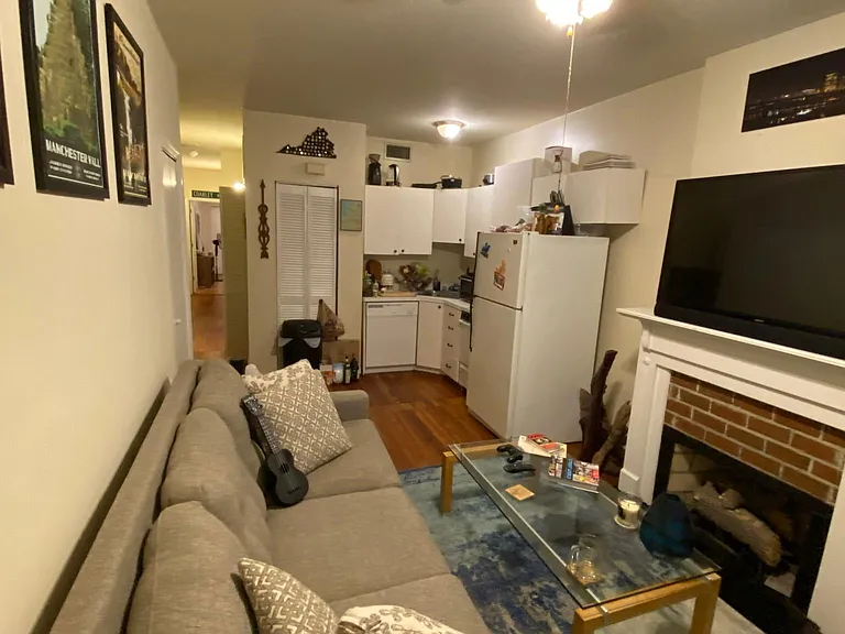 3010 Ellwood Ave #D — Photo 5