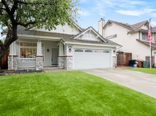 715 Canyonwood Dr, Brentwood, CA