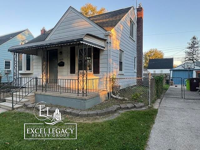 8219 Standard Ave, photo 2