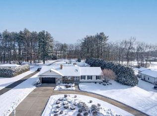 87 Morgan St, Granby, MA 01033