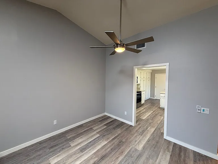 34101 Village 34 — Photo 2