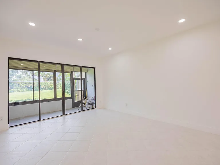 7520 La Paz Blvd #104 — Photo 21