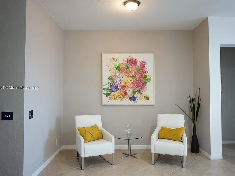 878 Lavender Cir #878 — Photo 8