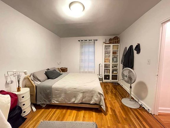 4th image of 20 Woodruff Ave APT 3K