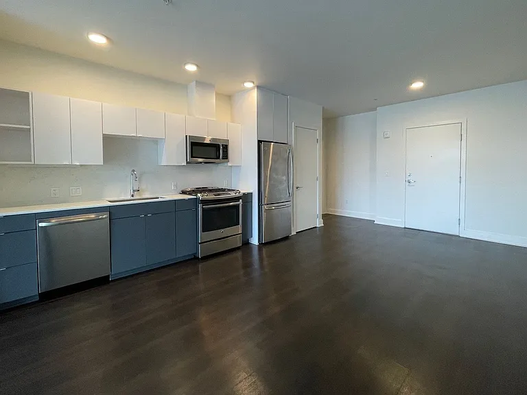 2201 Eastlake Ave E — Photo 22