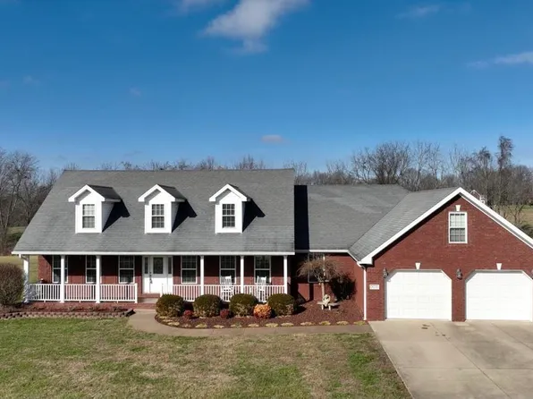 302 Blackberry Dr, Campbellsville, KY 42718