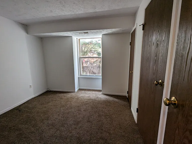 8420 Obannon Ct #8 — Photo 12