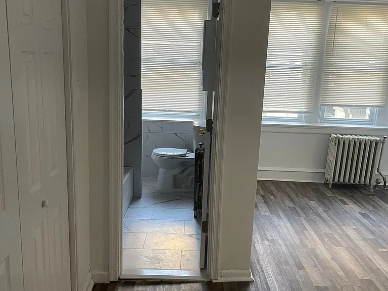 1100 S 58th St #307B — Photo 4