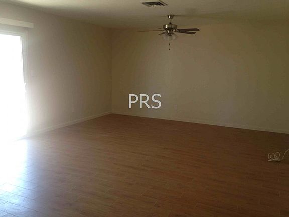 3rd image of 2263 E Garnet Ave