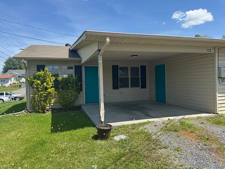 112 Monterey Dr — Photo 11