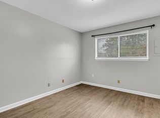 320 8th St N #16, Columbus, MS 39701