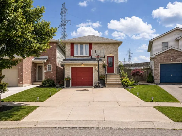 35 Phair Cres, London, ON N5Z 5B5