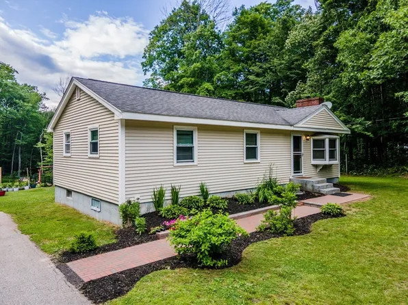 378 Stafford St, Leicester, MA 01524