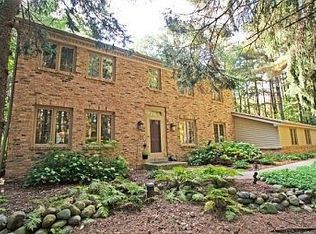 N9W31651 Phyllis Pkwy, Delafield, WI 53018