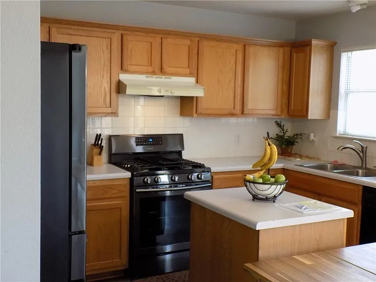 612 Reggie Jackson Trl — Photo 3