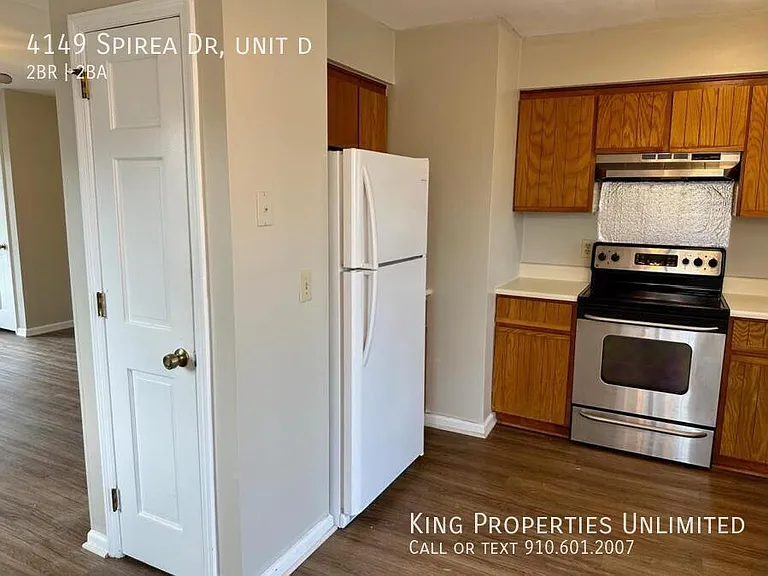 4149 Spirea Dr #D — Photo 6