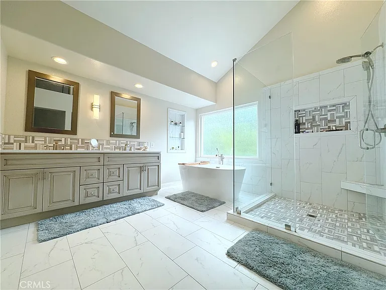 22442 Bayberry — Photo 13