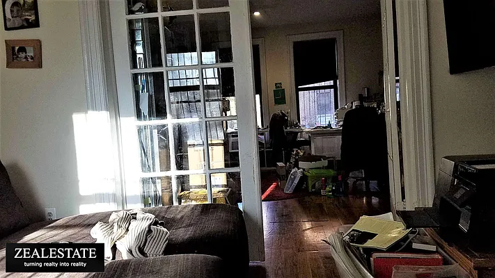 Rented by ZealEstate Group Inc | media 51