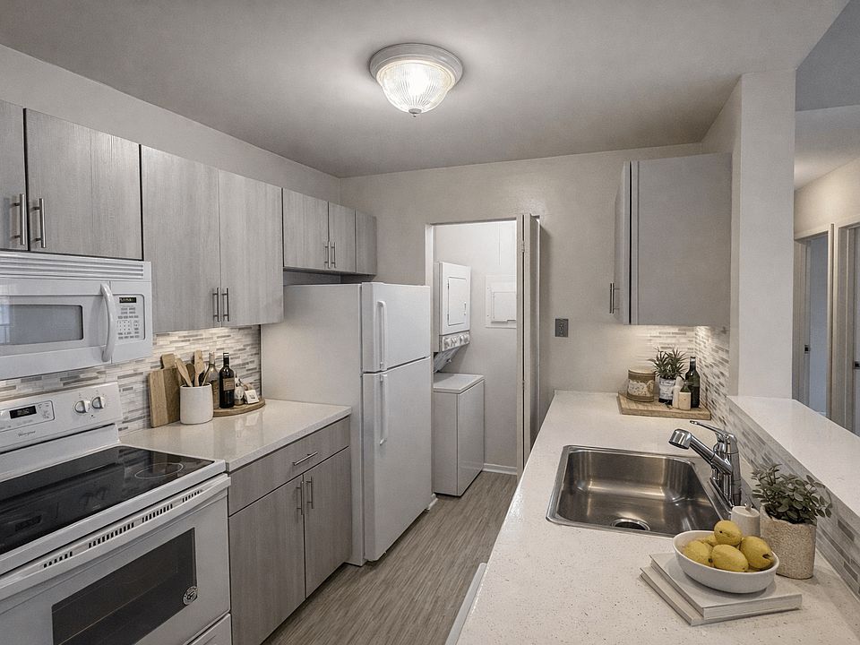 1st image of 39365 Village Green Blvd #7-207