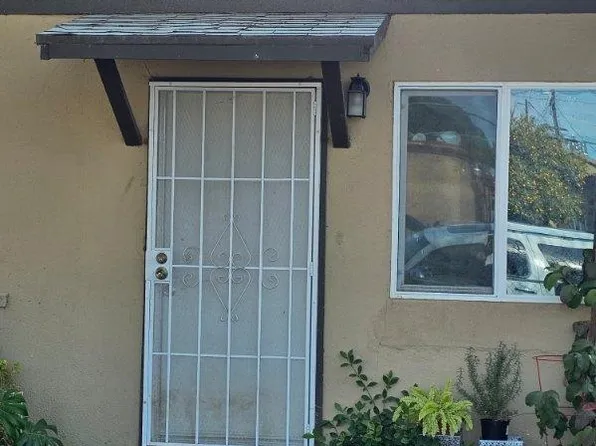 1721 Pacific St APT B, Bakersfield, CA 93305