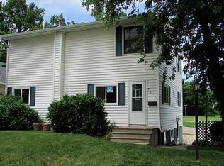 3178 Grove Ct SE, Cedar Rapids, IA 52403