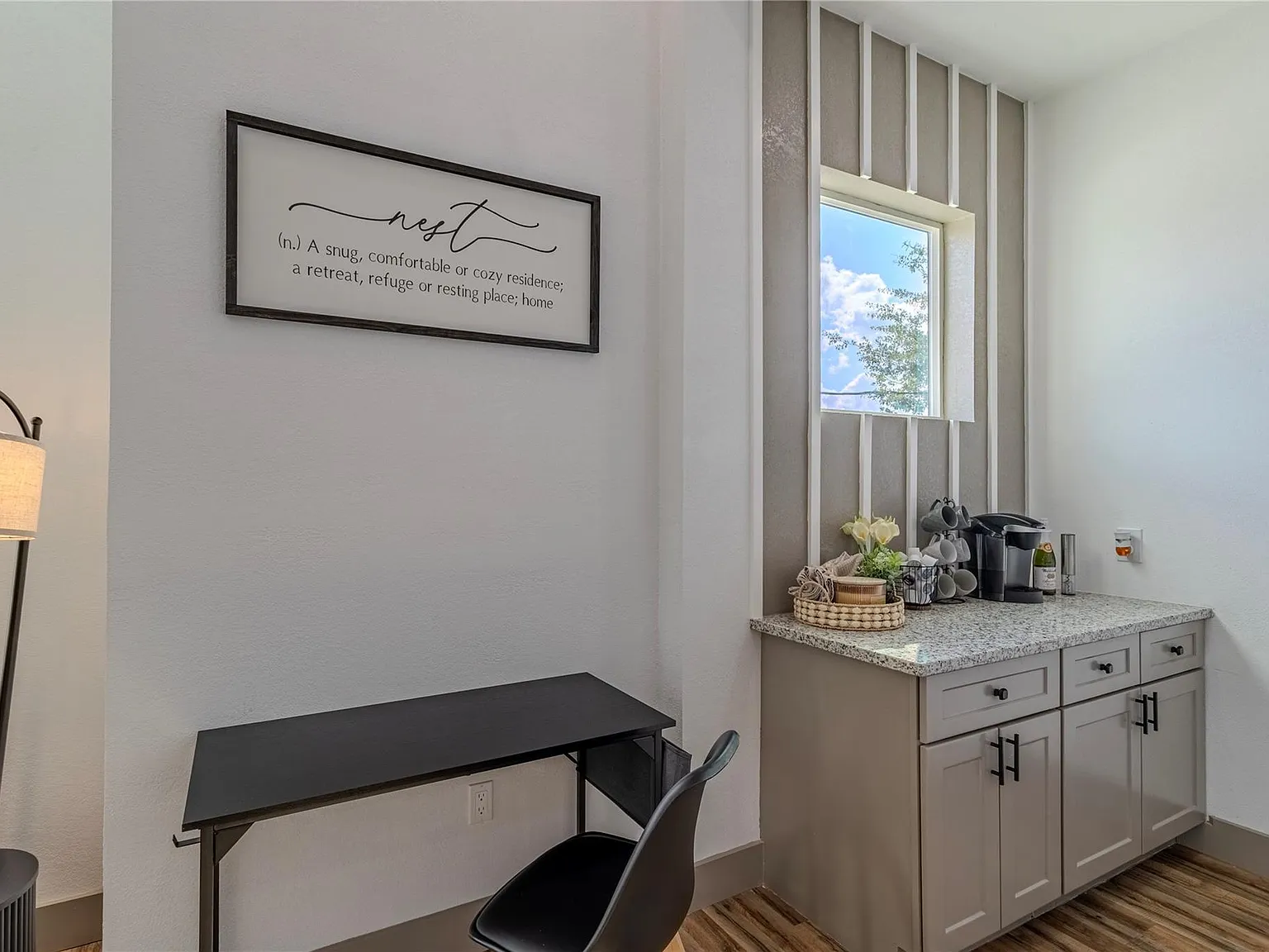 3 bed, 3.5 bath, 1928 sqft, $2,200 — Photo 4
